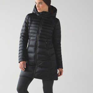 Lululemon Brave The Cold Jacket - Black - SIZE 8